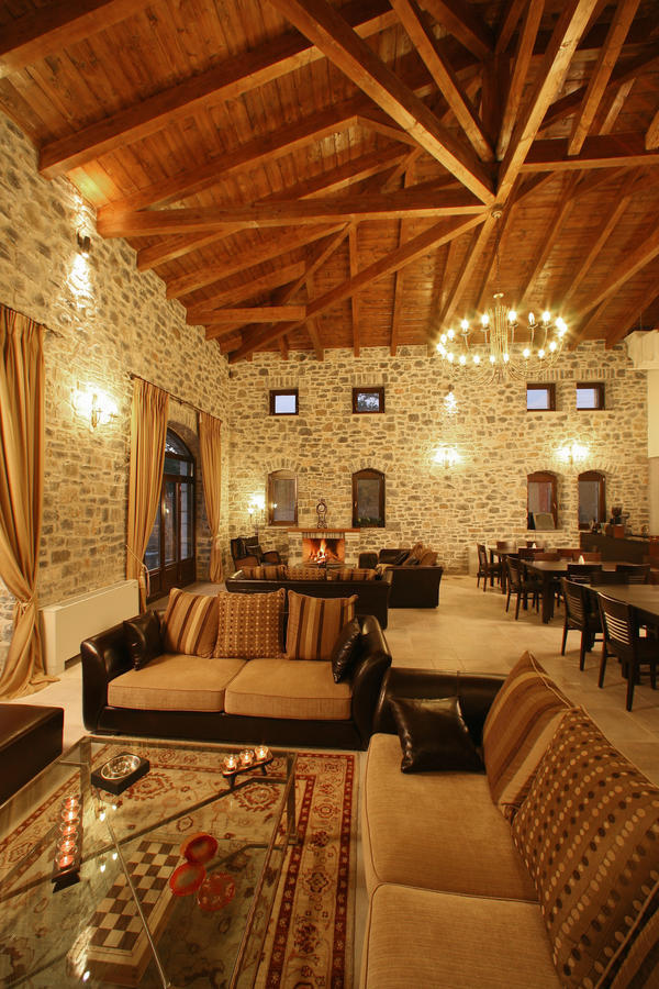 Arhontiko Parnona Hotel Karyes Exterior foto